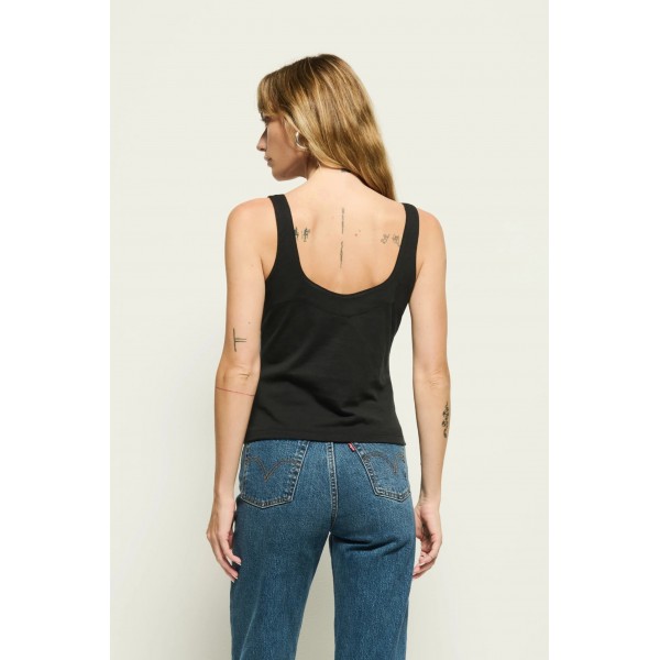 Brya Tank