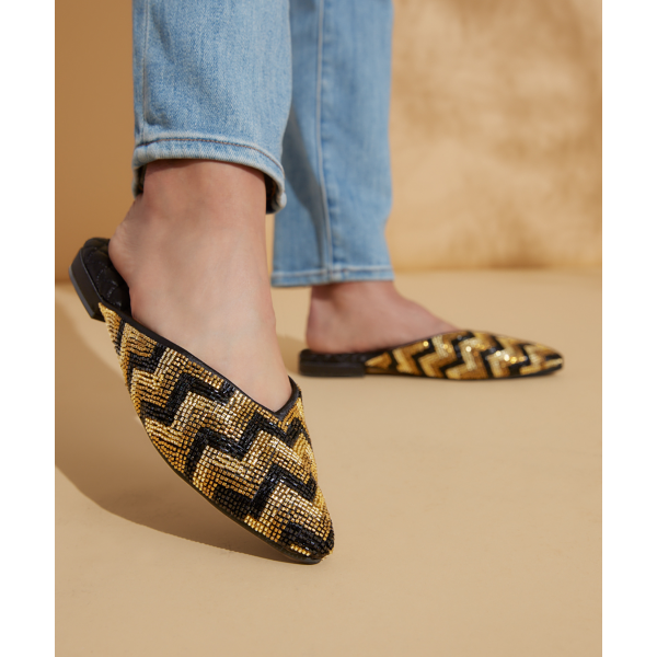 The Swan - Deco Chevron